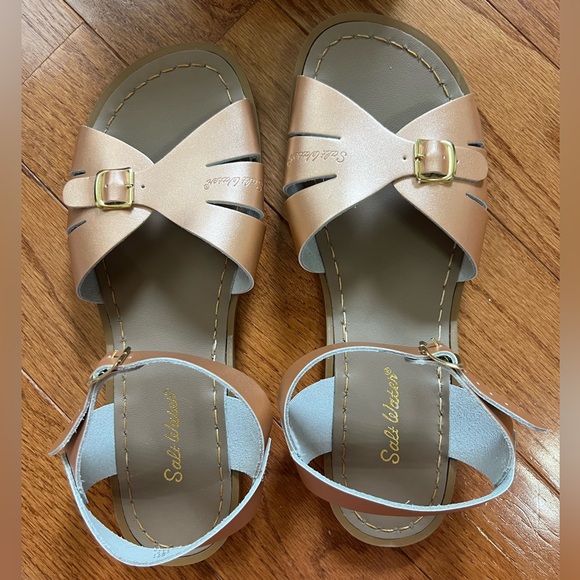 SALT WATER CLASSIC SANDAL ROSE GOLD US-11, NIB - Picture 2 of 8